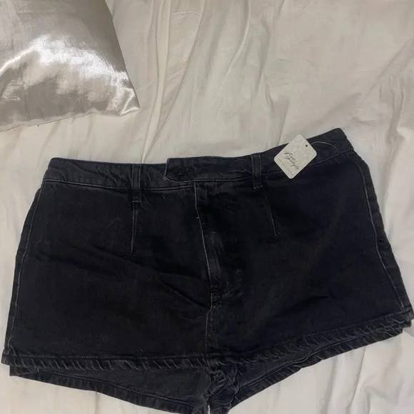 Free People Gallivanting Skort - Picture 5 of 9